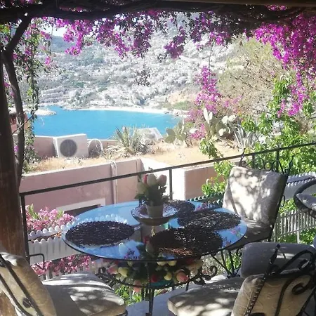 Sea View Bougainvillea 52 Nyaraló *